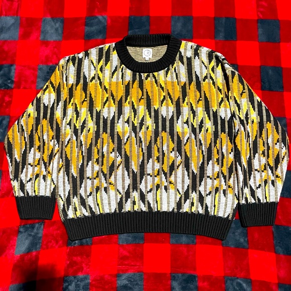 Polar sweater